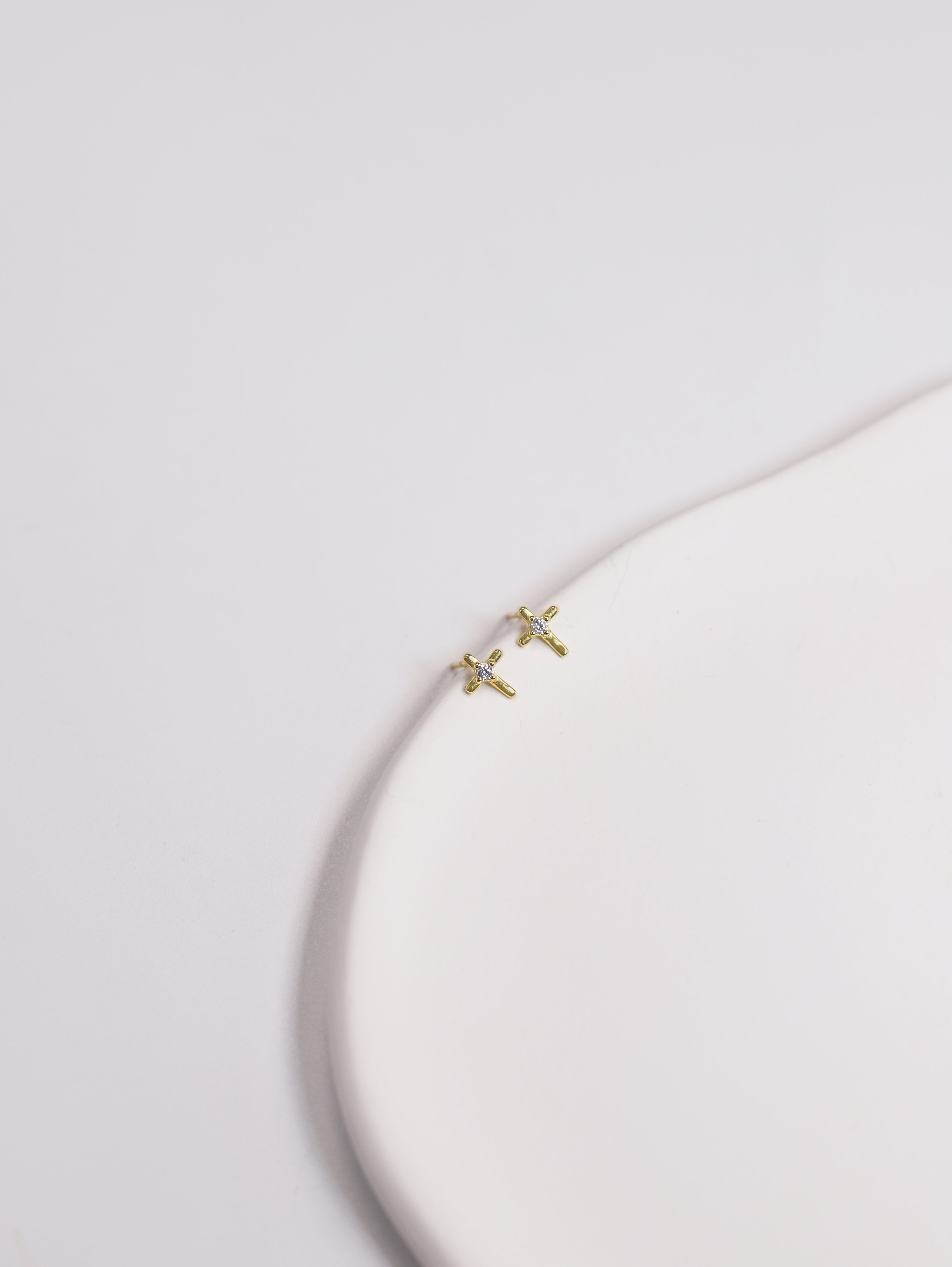 Light & Salt Living · Original S925 Sterling Silver Diamond-Accented Minimalist Stud Earrings