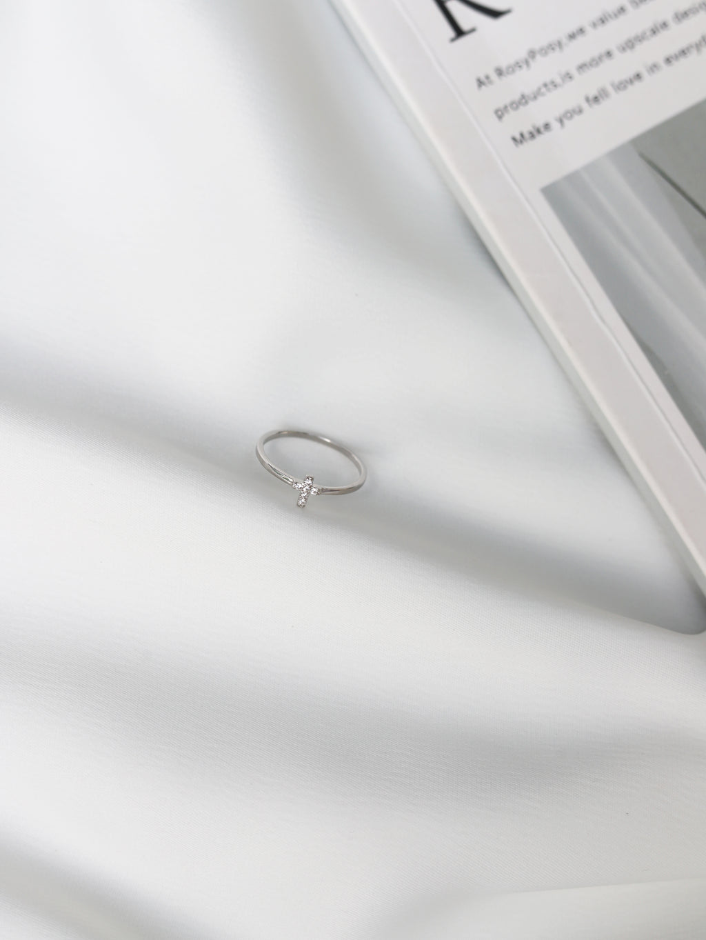 Salt & Light Living · 925 Sterling Silver Cross Open-End Diamond Ring